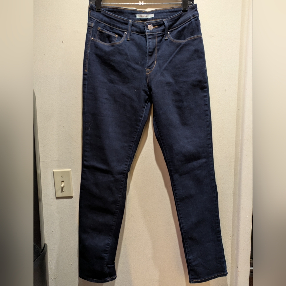 Levi's Women's Dark Indigo Skinny Jeans size 8 Mid Rise Skinny